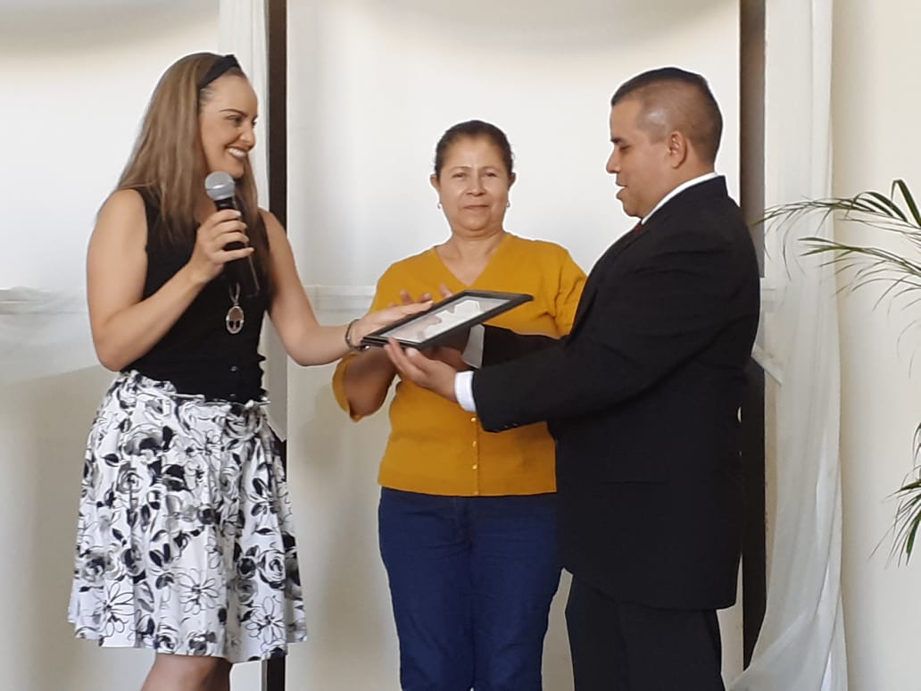 01 RINDE HOMENAJE A PROFESOR DEL CORO, MARTÍN DÉVORA MÉNDEZ-021019