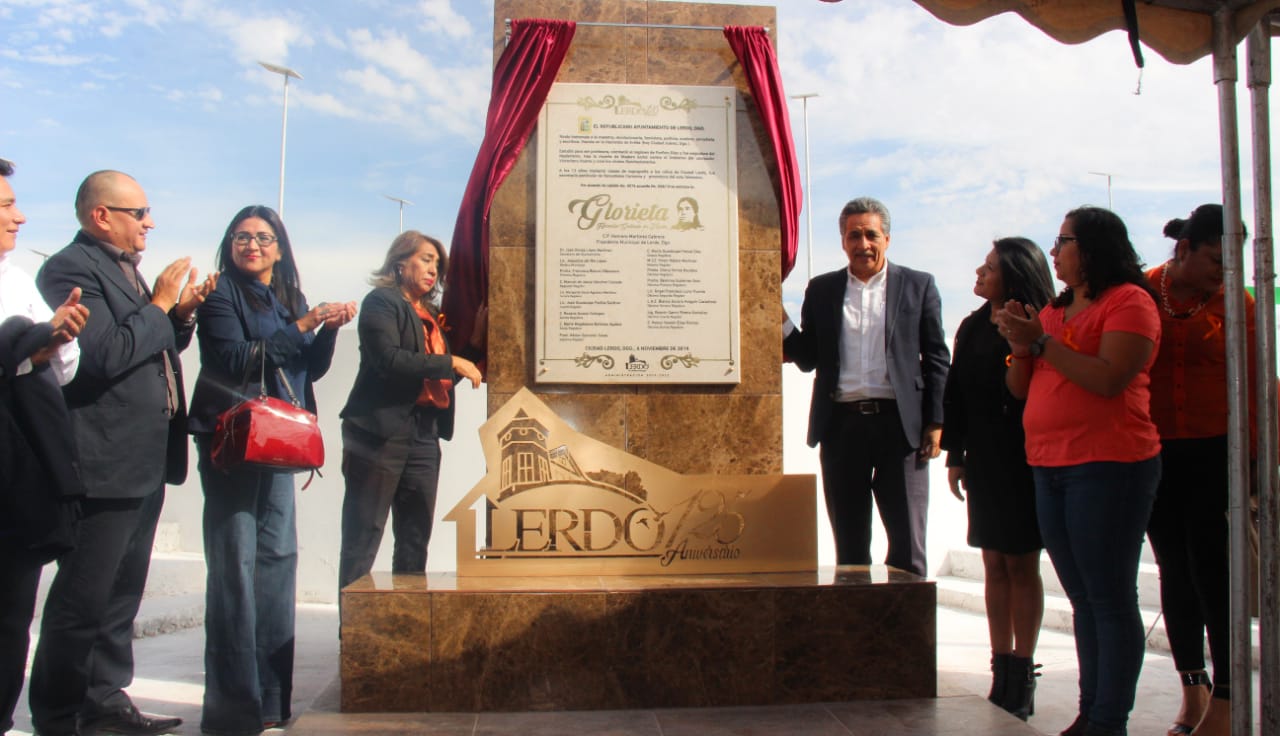 03 NOMBRAN ÔÇ£GLORIETA HERMILA GALINDO DE TOPETEÔÇØ A LA UBICADA FRENTE A LA CICLOPIS