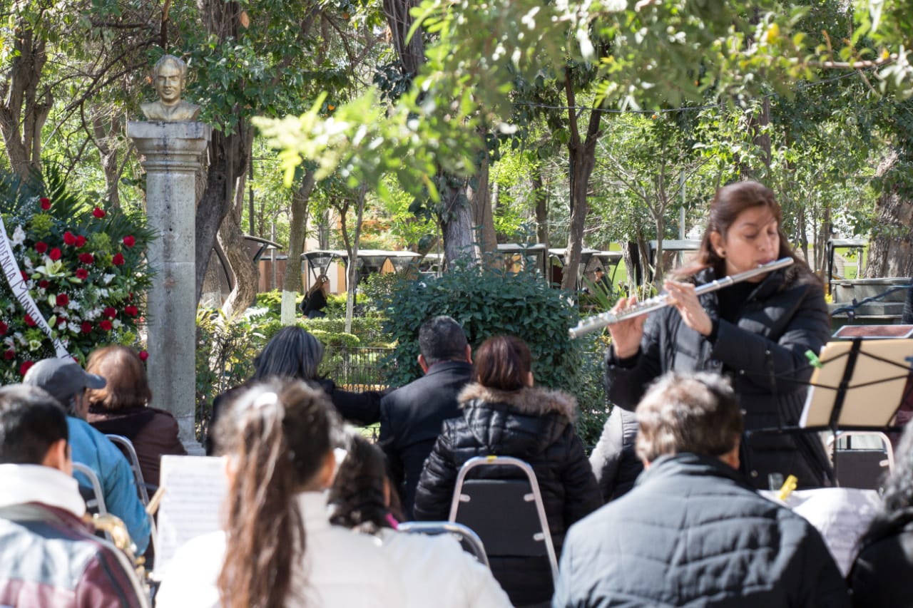04 CONMEMORAN 112 ANIVERSARIO DEL NATALICIO DEL M+ÜSICO LERDENSE N+ëSTOR MESTA CH