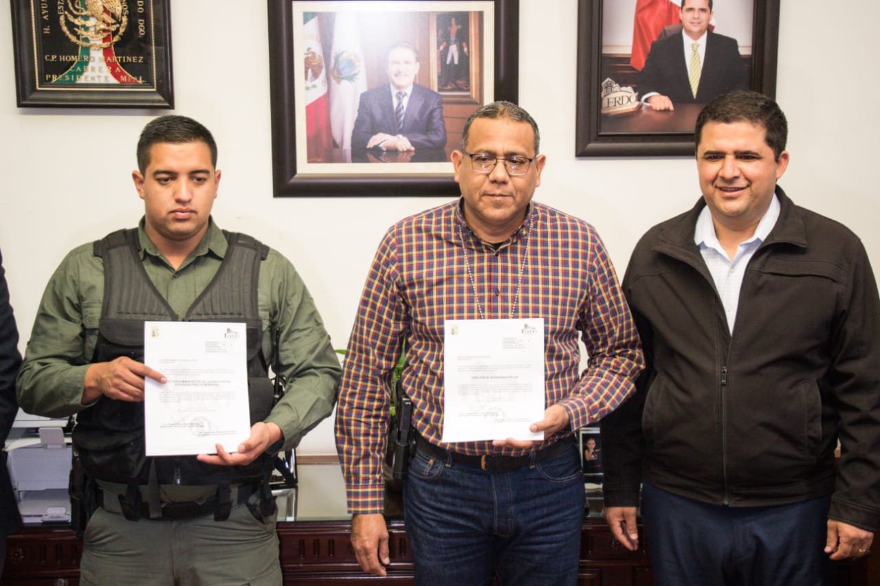 01 RINDE PROTESTA ZACAR+ìAS ESPINO COMO DIRECTOR DE SEGURIDAD P+ÜBLICA EN LERDO