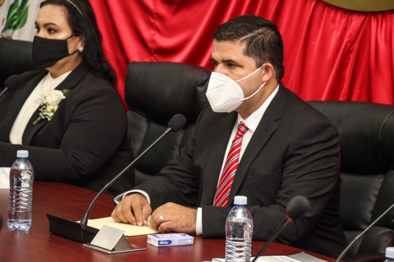 02-ENTREGA HOMERO MART+ìNEZ CABRERA PRIMER INFORME DE GOBIERNO AL CABILDO-310820