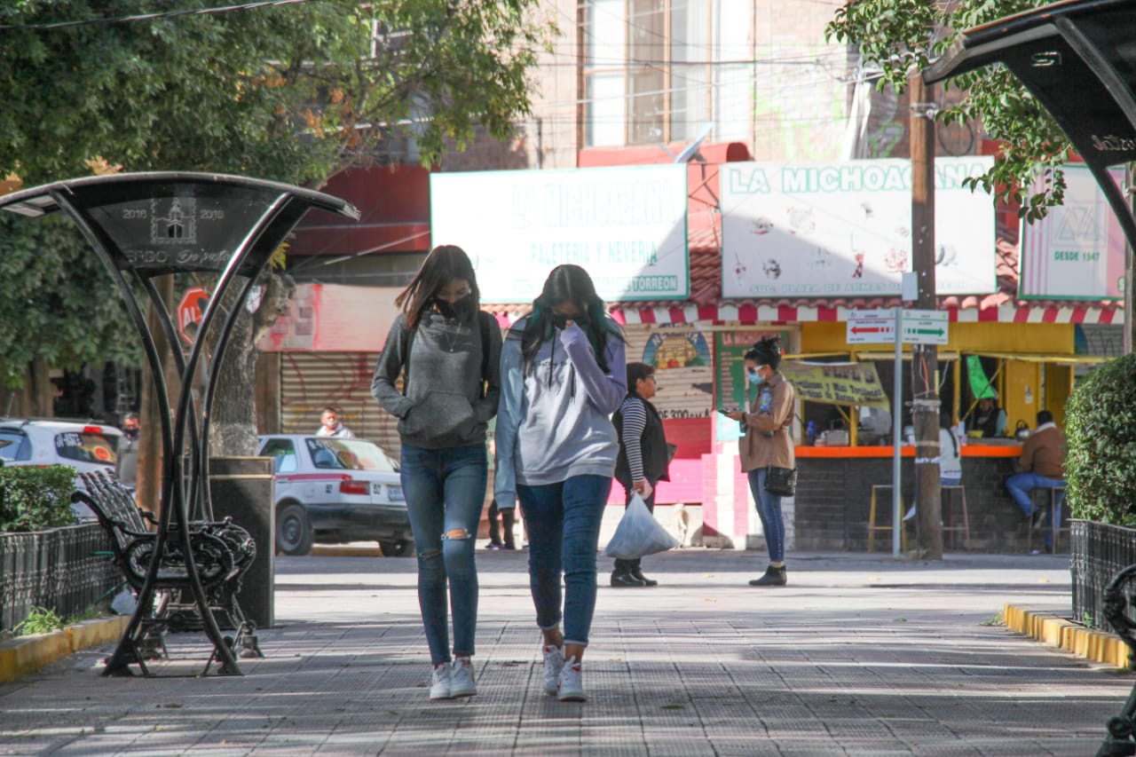 01-SALUD MUNICIPAL EMITE RECOMENDACIONES POR DESCENSO DE TEMPERATURA-281020