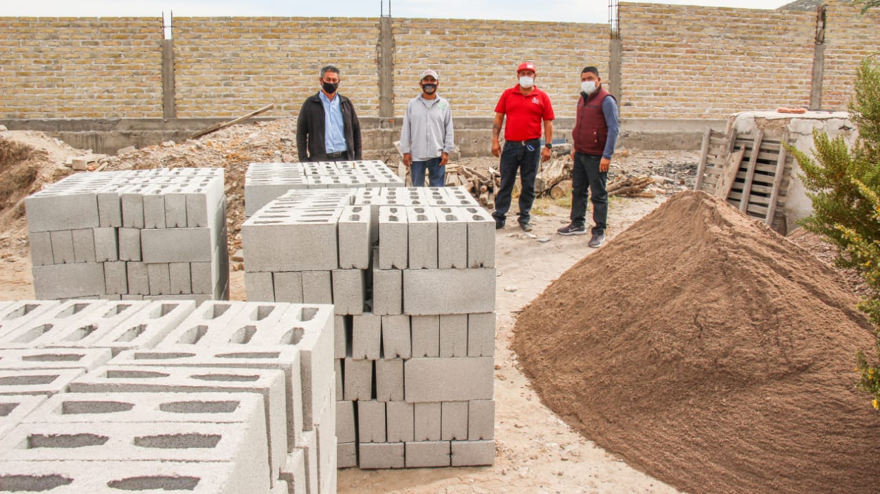 01-SE ENTREGA MATERIAL DE CONSTRUCCIÓN A PERSONAL SINDICALIZADO DEL AYUNTAMIENTO-261120
