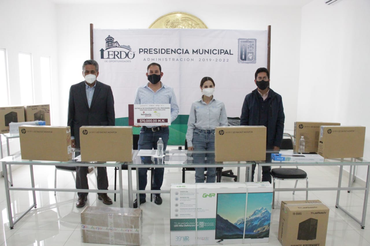 01-RECIBE IMJ, EQUIPO DE CÓMPUTO POR EL INSTITUTO DURANGUENSE DE LA JUVENTUD-170221